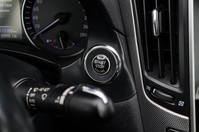 Infiniti Q50 I с пробегом 2014 года, цена 1 380 000 рублей, 335183 км, седан, Автокод Объявления