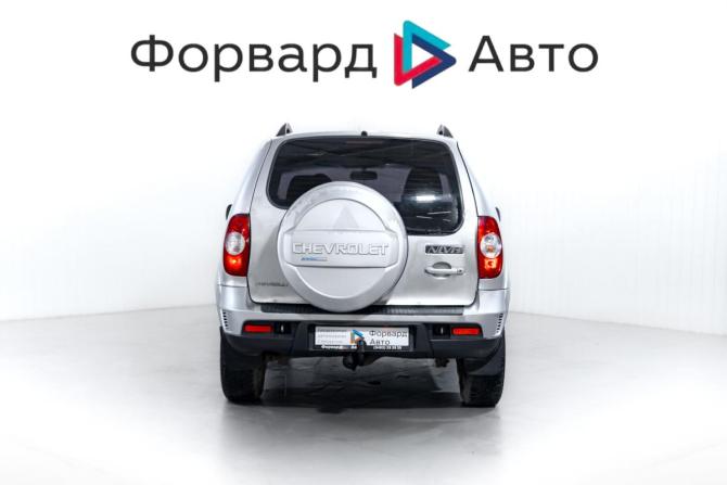 Chevrolet Niva I Рестайлинг с пробегом 2012 года, цена 399 000 рублей, 175215 км, внедорожник, Автокод Объявления