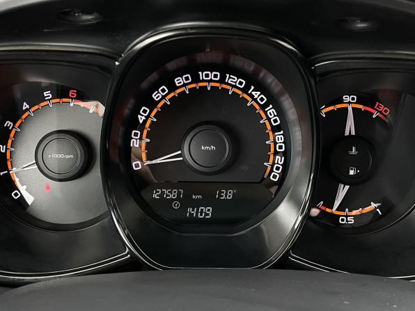 Lada (ВАЗ) Vesta I с пробегом 2019 года, цена 920 000 рублей, 127587 км, седан, Автокод Объявления