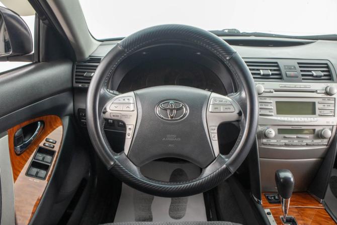 Toyota Camry VI (XV40) Рестайлинг с пробегом 2009 года, цена 1 049 000 рублей, 331000 км, седан, Автокод Объявления