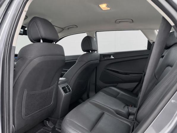 Hyundai Tucson III с пробегом 2015 года, цена 2 319 000 рублей, 193267 км, внедорожник, Автокод Объявления