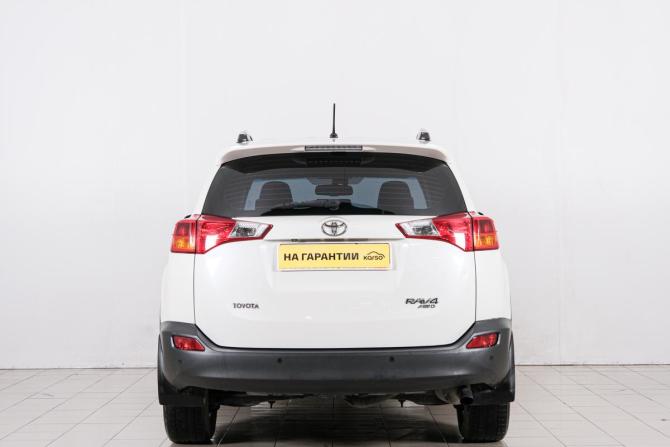 Toyota RAV4 IV (XA40) с пробегом 2014 года, цена 2 289 000 рублей, 173717 км, внедорожник, Автокод Объявления