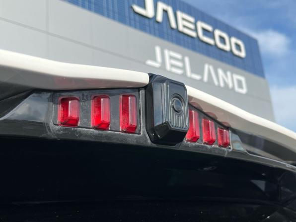 JETOUR DASHING I с пробегом 2023 года, цена 1 850 000 рублей, 32000 км, внедорожник, Автокод Объявления