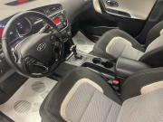 Kia Ceed II Санкт-Петербург  - изображение 32