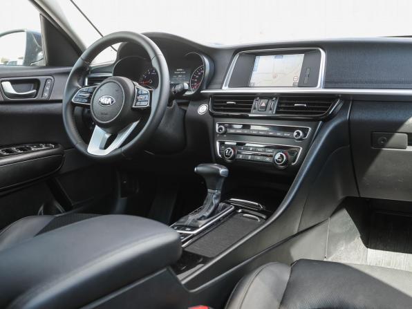 Kia Optima IV Рестайлинг с пробегом 2018 года, цена 1 859 000 рублей, 116207 км, седан, Автокод Объявления