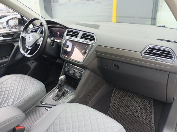 Volkswagen Tiguan II с пробегом 2020 года, цена 2 490 000 рублей, 79796 км, внедорожник, Автокод Объявления