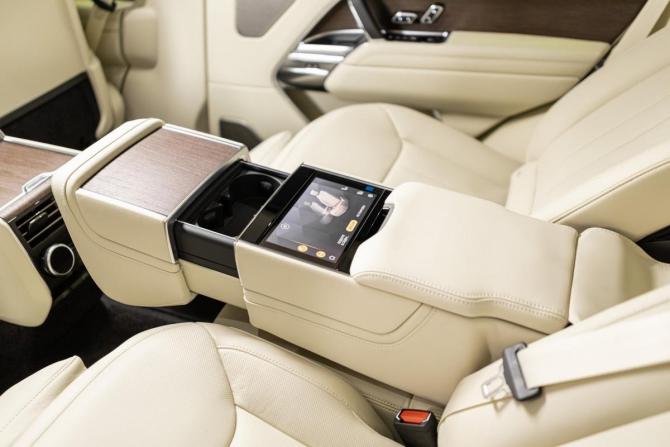 Новый Land Rover Range Rover V 2025 года, цена 32 657 300 рублей, внедорожник, Автокод Объявления