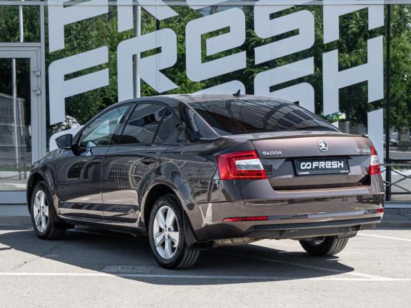 Skoda Octavia III (A7) Рестайлинг с пробегом 2018 года, цена 1 874 000 рублей, 184856 км, лифтбек, Автокод Объявления