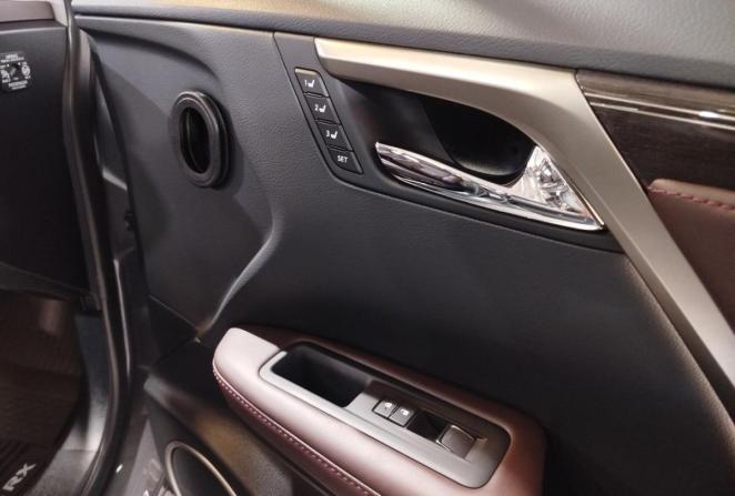 Lexus RX IV Рестайлинг с пробегом 2022 года, цена 5 280 000 рублей, 105687 км, внедорожник, Автокод Объявления