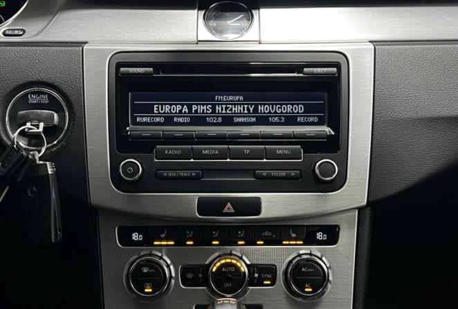 Volkswagen Passat B7 с пробегом 2011 года, цена 1 350 000 рублей, 102734 км, седан, Автокод Объявления