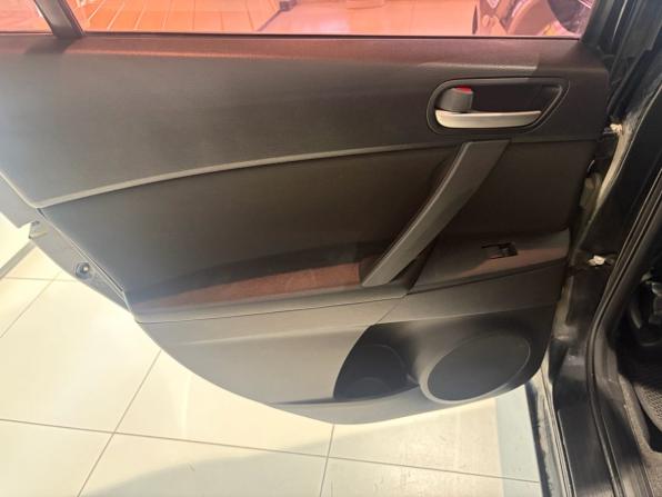 Mazda 3 II (BL) с пробегом 2011 года, цена 884 000 рублей, 250000 км, хэтчбек, Автокод Объявления