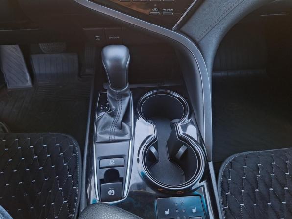 Toyota Camry VIII (XV70) с пробегом 2019 года, цена 2 670 000 рублей, 134075 км, седан, Автокод Объявления