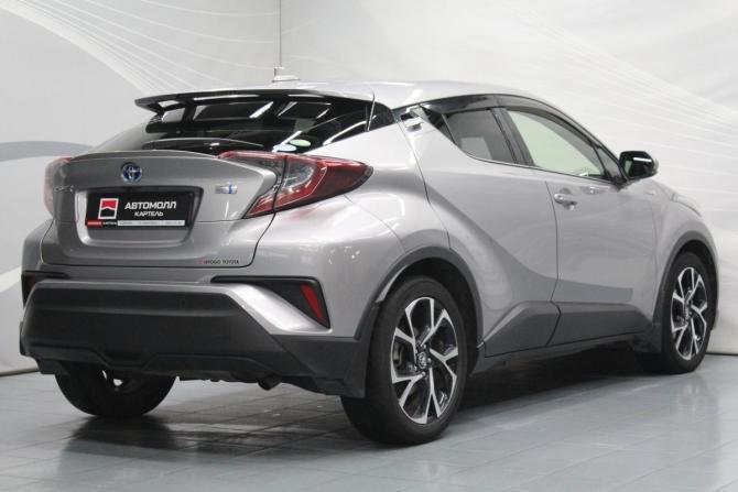 Toyota C-HR I с пробегом 2018 года, цена 1 999 000 рублей, 82399 км, внедорожник, Автокод Объявления