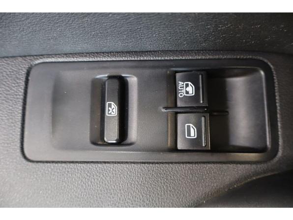 Volkswagen Polo V Рестайлинг с пробегом 2016 года, цена 1 049 000 рублей, 162116 км, седан, Автокод Объявления