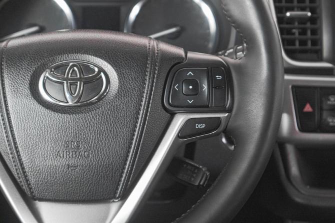 Toyota Highlander III (XU50) с пробегом 2013 года, цена 2 499 000 рублей, 235000 км, внедорожник, Автокод Объявления