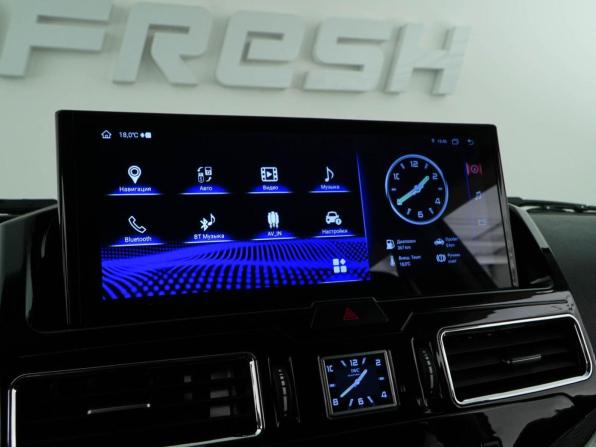 Toyota Land Cruiser 200 Series Рестайлинг 1 с пробегом 2012 года, цена 3 295 055 рублей, 255531 км, внедорожник, Автокод Объявления
