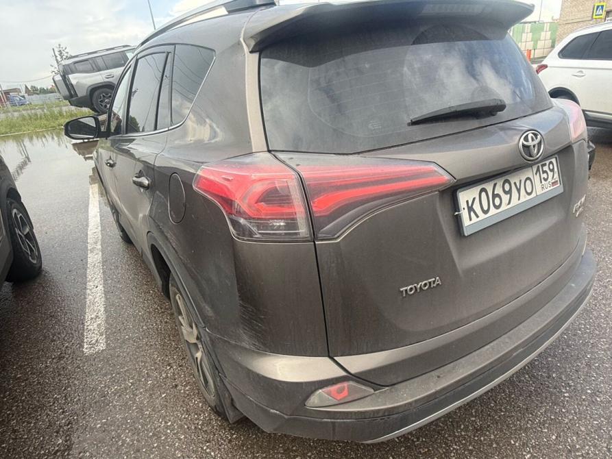 Toyota RAV4 IV (XA40) Рестайлинг Пермь  - изображение 3