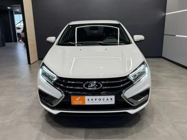 Lada (ВАЗ) Vesta I Рестайлинг (NG) с пробегом 2023 года, цена 1 404 000 рублей, 9000 км, седан, Автокод Объявления