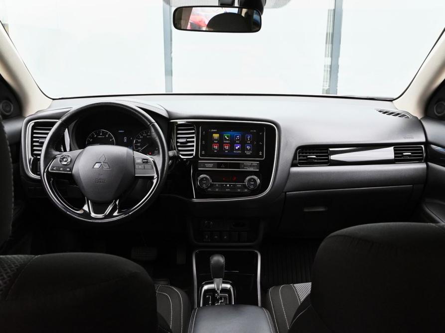Mitsubishi Outlander III Рестайлинг 3 Екатеринбург  - изображение 19