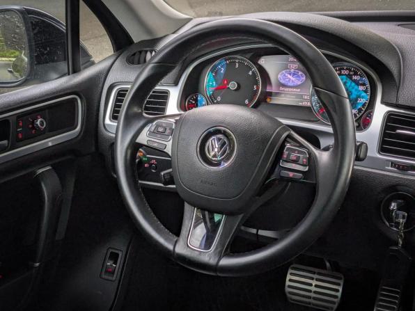 Volkswagen Touareg II с пробегом 2010 года, цена 1 879 500 рублей, 278000 км, внедорожник, Автокод Объявления