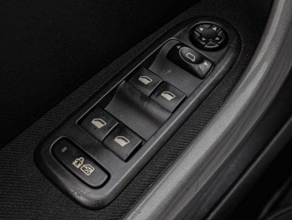 Peugeot 308 I Рестайлинг с пробегом 2012 года, цена 799 000 рублей, 144826 км, хэтчбек, Автокод Объявления