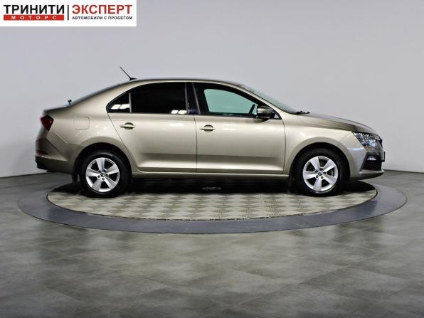 Skoda Rapid II с пробегом 2021 года, цена 1 857 000 рублей, 111937 км, лифтбек, Автокод Объявления