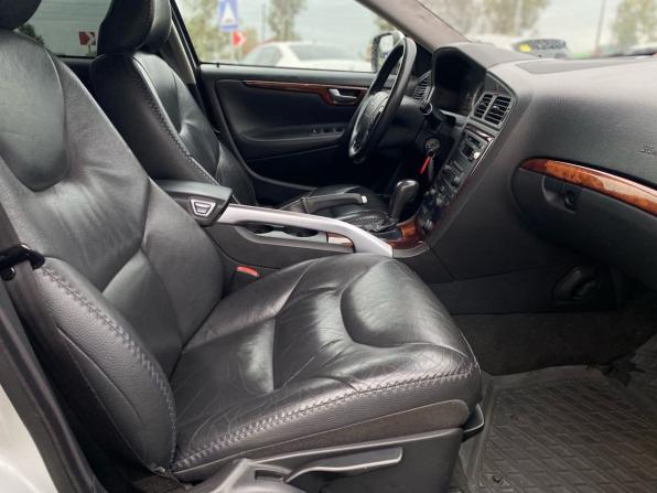Volvo XC70 I Рестайлинг с пробегом 2006 года, цена 749 000 рублей, 336000 км, универсал, Автокод Объявления