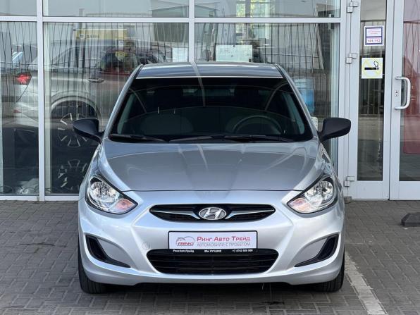 Hyundai Solaris I с пробегом 2013 года, цена 1 029 000 рублей, 60771 км, седан, Автокод Объявления