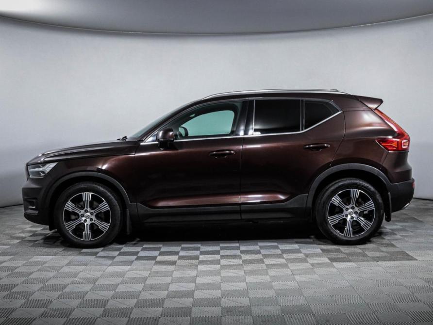 Volvo XC40 I Москва  - изображение 8