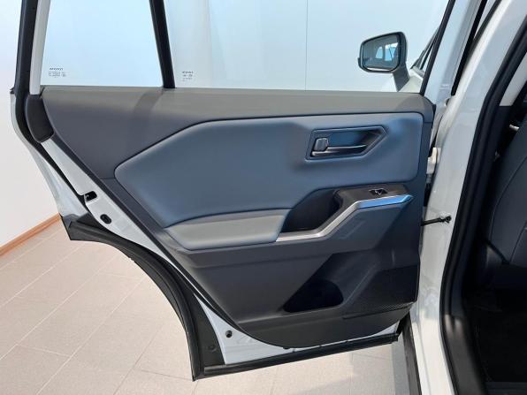 Toyota RAV4 VI (XA60) с пробегом 2026 года, цена 4 270 000 рублей, 43 км, внедорожник, Автокод Объявления