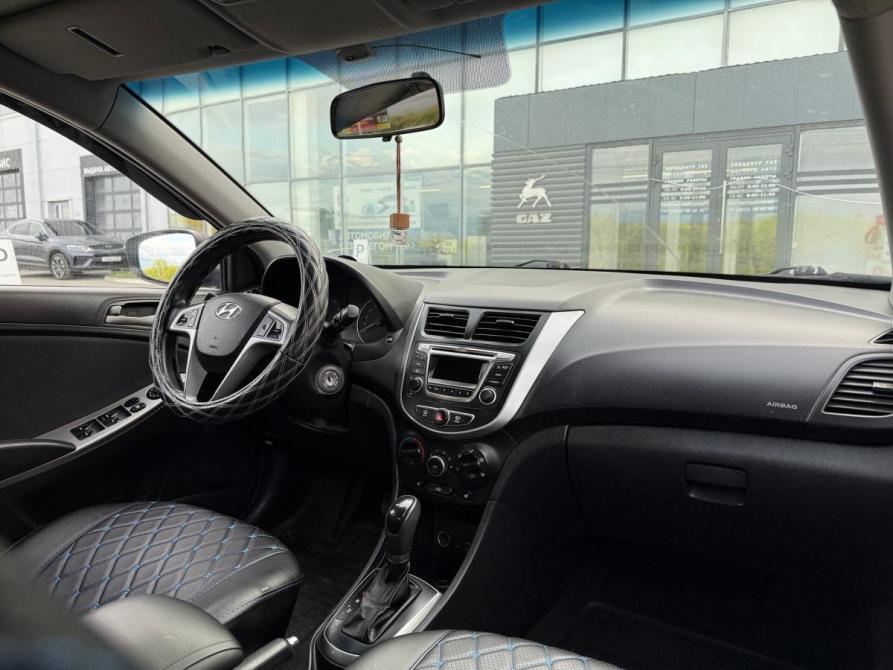 Hyundai Solaris I Рестайлинг Омск  - изображение 22