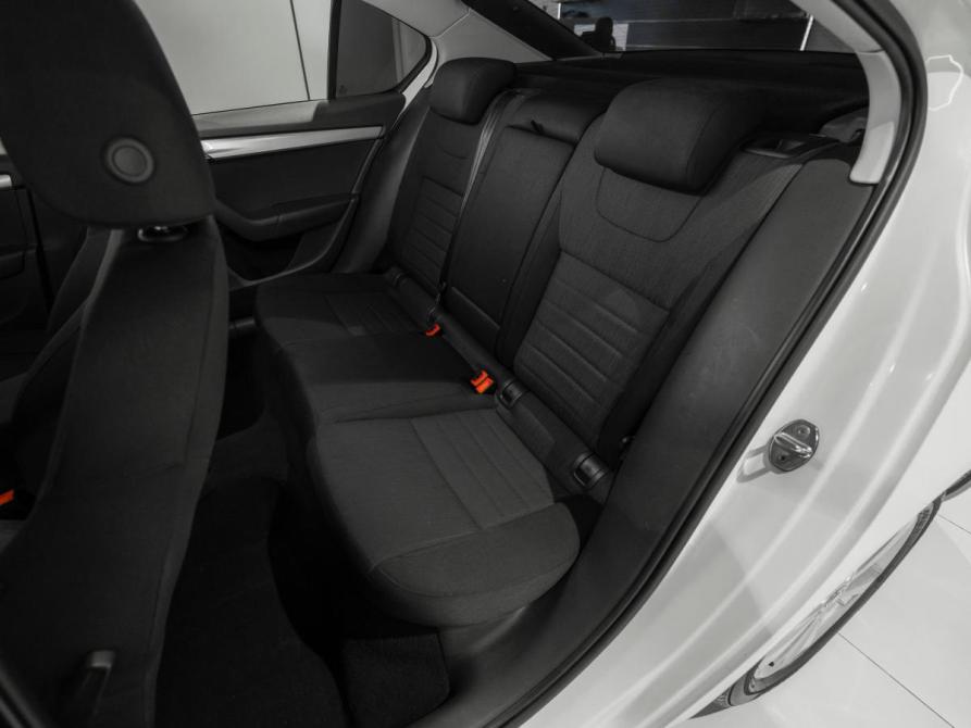 Skoda Octavia III (A7) Москва  - изображение 12