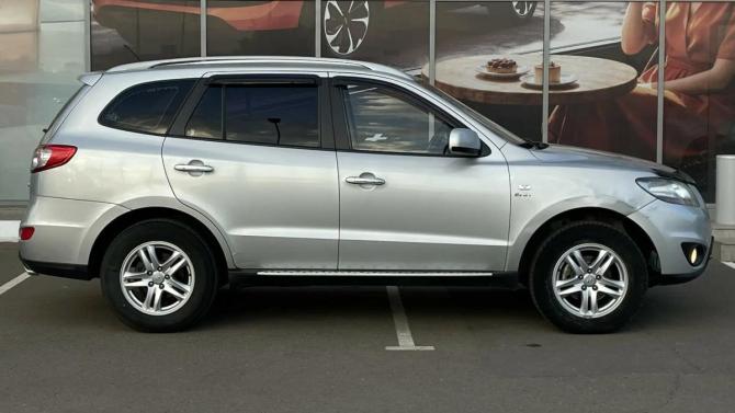 Hyundai Santa Fe II Рестайлинг с пробегом 2011 года, цена 1 345 000 рублей, 244179 км, внедорожник, Автокод Объявления