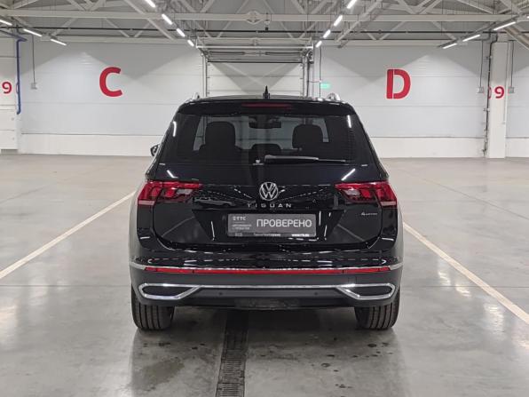 Volkswagen Tiguan II Рестайлинг с пробегом 2021 года, цена 3 763 000 рублей, 69643 км, внедорожник, Автокод Объявления