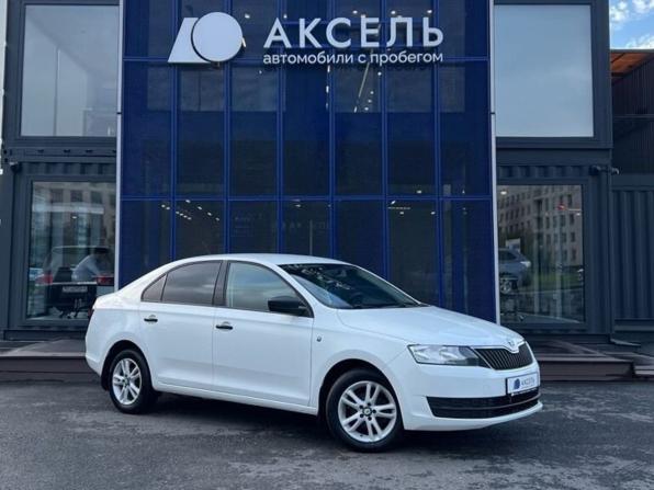 Skoda Rapid I с пробегом 2016 года, цена 1 025 000 рублей, 120000 км, лифтбек, Автокод Объявления