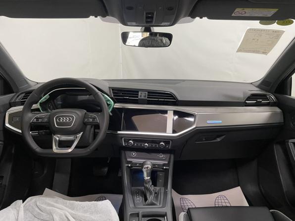Audi Q3 III (FJ) с пробегом 2026 года, цена 3 700 000 рублей, 10 км, внедорожник, Автокод Объявления