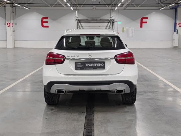 Mercedes-Benz GLA I (X156) Рестайлинг с пробегом 2018 года, цена 2 750 000 рублей, 67332 км, внедорожник, Автокод Объявления