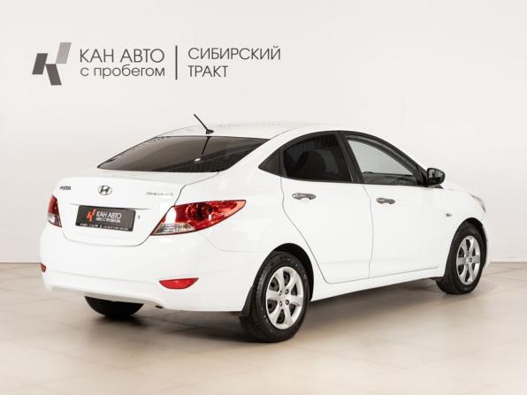 Hyundai Solaris I с пробегом 2011 года, цена 600 600 рублей, 218131 км, седан, Автокод Объявления