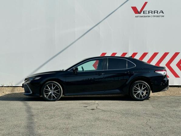 Toyota Camry VIII (XV70) Рестайлинг с пробегом 2022 года, цена 2 630 000 рублей, 96920 км, седан, Автокод Объявления