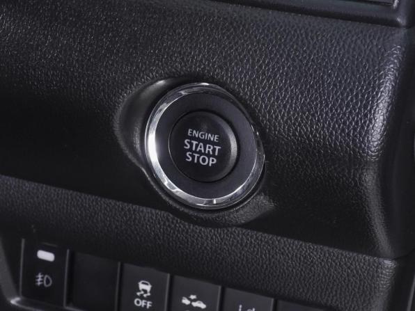 Suzuki Swift V с пробегом 2019 года, цена 1 159 000 рублей, 101111 км, хэтчбек, Автокод Объявления