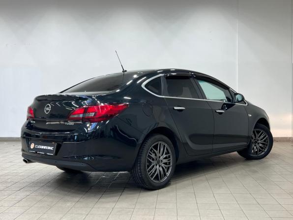 Opel Astra J Рестайлинг с пробегом 2013 года, цена 690 000 рублей, 157200 км, седан, Автокод Объявления