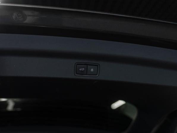 Li Auto (Lixiang) L7 I с пробегом 2024 года, цена 5 845 000 рублей, 45012 км, внедорожник, Автокод Объявления