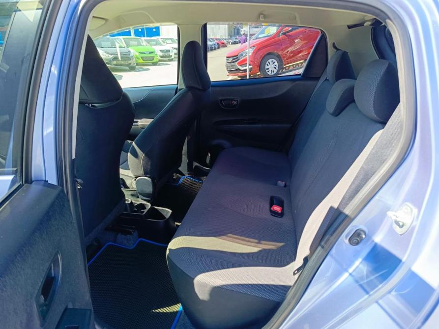Toyota Vitz III (XP130) Тюмень  - изображение 13