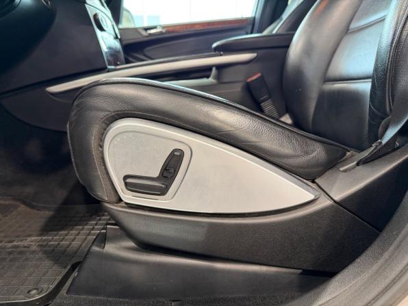 Mercedes-Benz M-Класс II (W164) с пробегом 2008 года, цена 1 315 000 рублей, 275000 км, внедорожник, Автокод Объявления