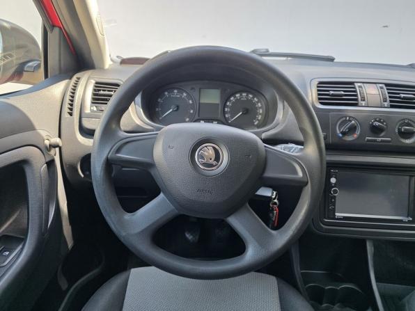 Skoda Fabia II Рестайлинг с пробегом 2013 года, цена 410 000 рублей, 136421 км, хэтчбек, Автокод Объявления