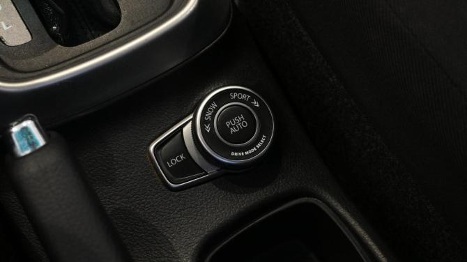 Suzuki SX4 II (S-Cross) с пробегом 2014 года, цена 1 095 000 рублей, 152476 км, хэтчбек, Автокод Объявления