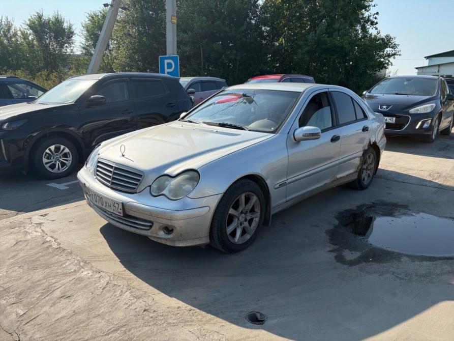 Mercedes-Benz C-Класс II (W203) Рестайлинг Курган  - изображение 1