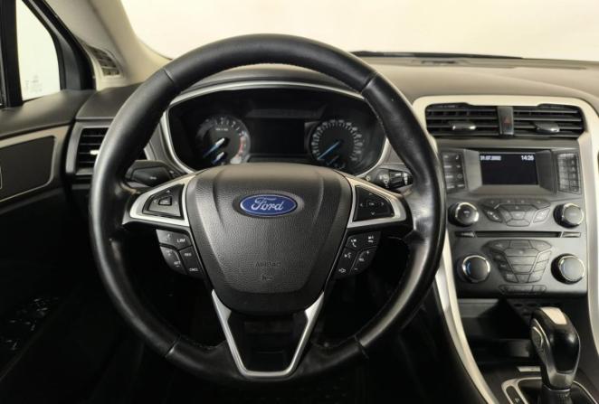 Ford Mondeo V с пробегом 2015 года, цена 1 490 000 рублей, 131431 км, седан, Автокод Объявления