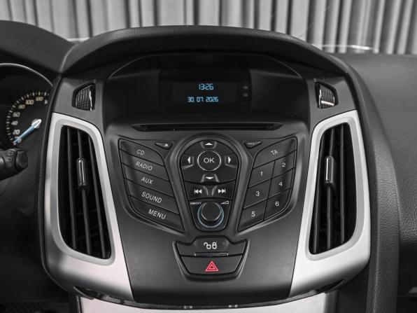 Ford Focus III с пробегом 2013 года, цена 829 000 рублей, 180623 км, хэтчбек, Автокод Объявления