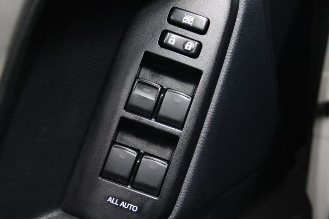 Toyota Land Cruiser Prado 150 Series с пробегом 2013 года, цена 2 465 650 рублей, 327780 км, внедорожник, Автокод Объявления